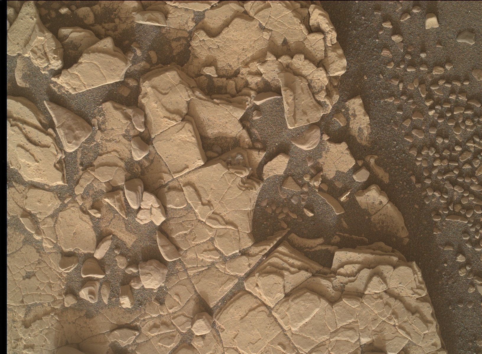 Nasa's Mars rover Curiosity acquired this image using its Mars Hand Lens Imager (MAHLI) on Sol 2862, at drive 2176, site number 82