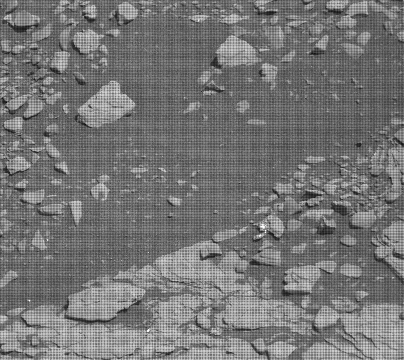 Nasa's Mars rover Curiosity acquired this image using its Mast Camera (Mastcam) on Sol 2904