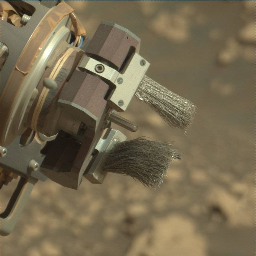 Nasa's Mars rover Curiosity acquired this image using its Mast Camera (Mastcam) on Sol 2906