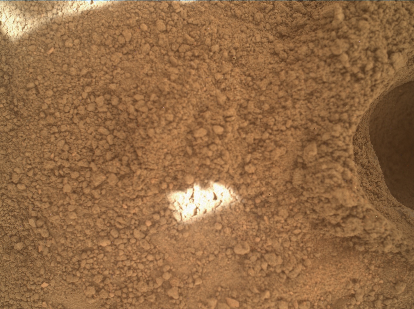 Nasa's Mars rover Curiosity acquired this image using its Mars Hand Lens Imager (MAHLI) on Sol 3682