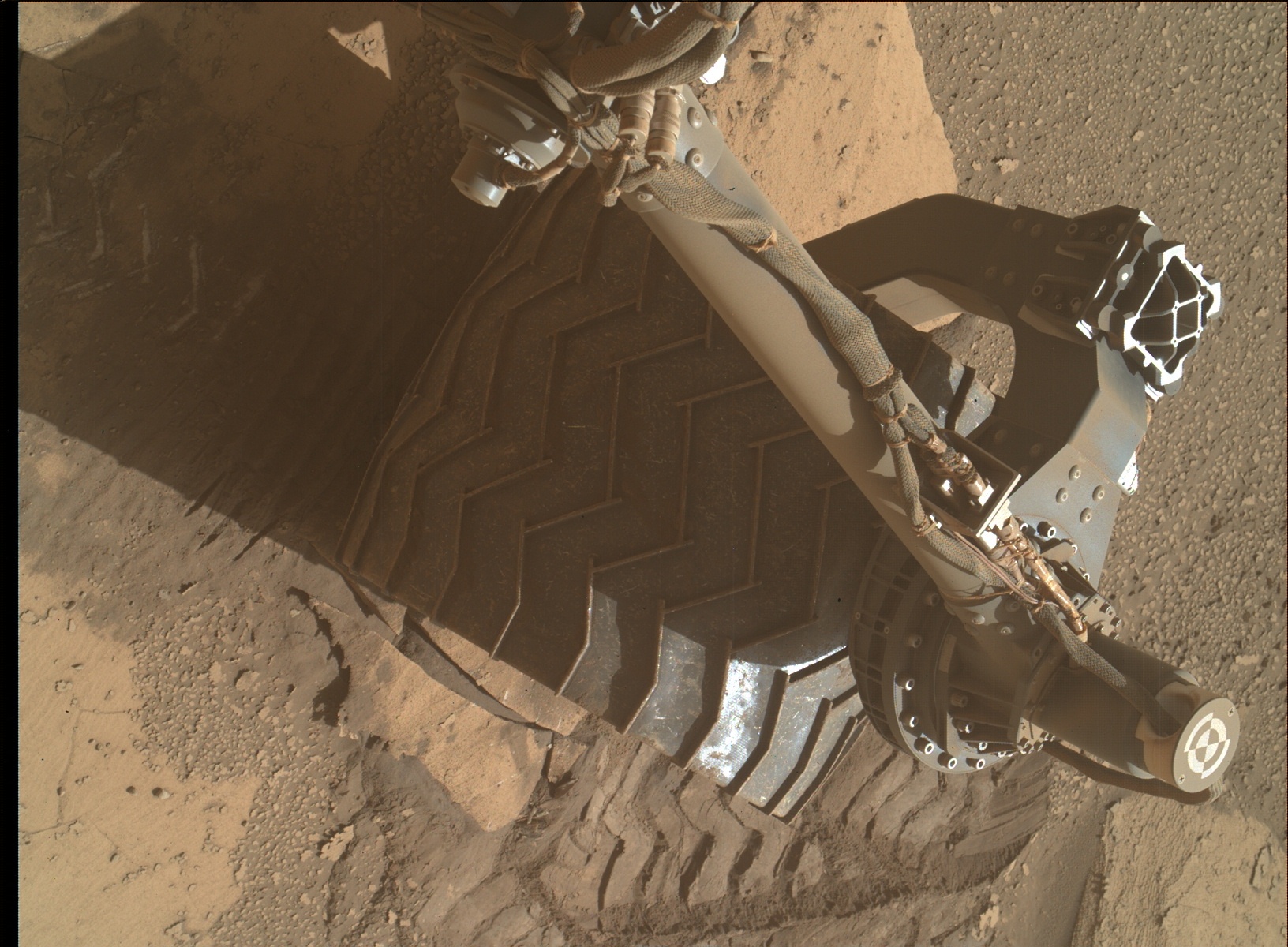 Nasa's Mars rover Curiosity acquired this image using its Mars Hand Lens Imager (MAHLI) on Sol 3878