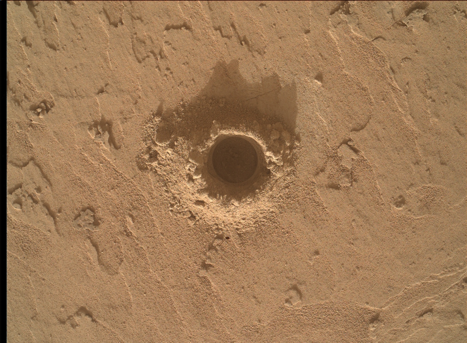 curiosity sol 4908 MAHLI