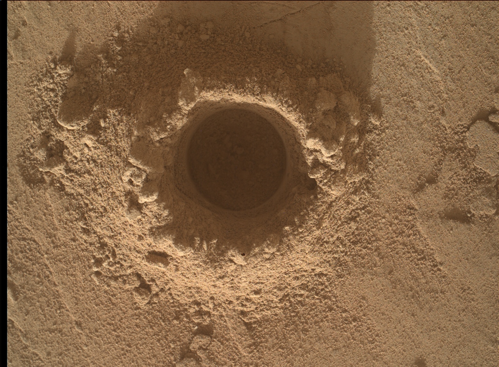 curiosity sol 4908 MAHLI