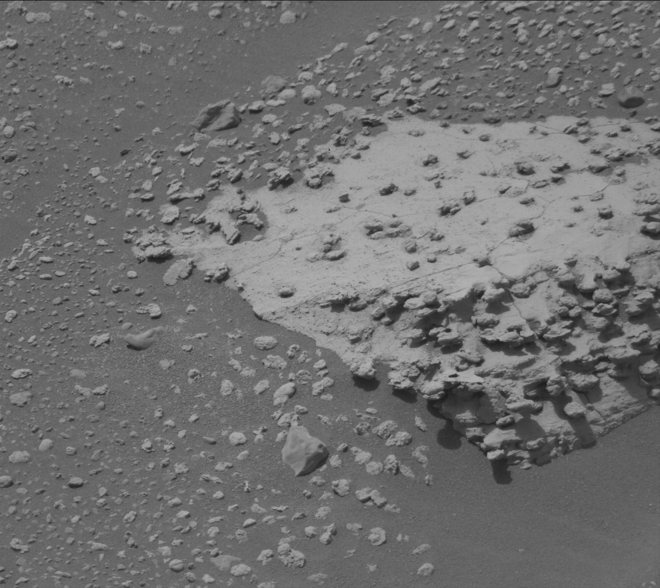 https://mars.nasa.gov/msl-raw-images/msss/05008/mcam/5008MR1099700012600561C00_DXXX.jpg