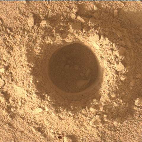curiosity sol 5038 MAHLI