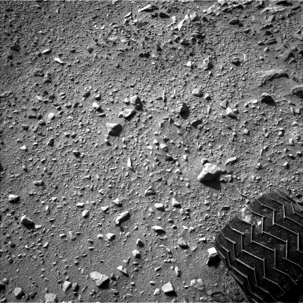 Nasa's Mars rover Curiosity acquired this image using its Left Navigation Camera on Sol 472, at drive 192, site number 24