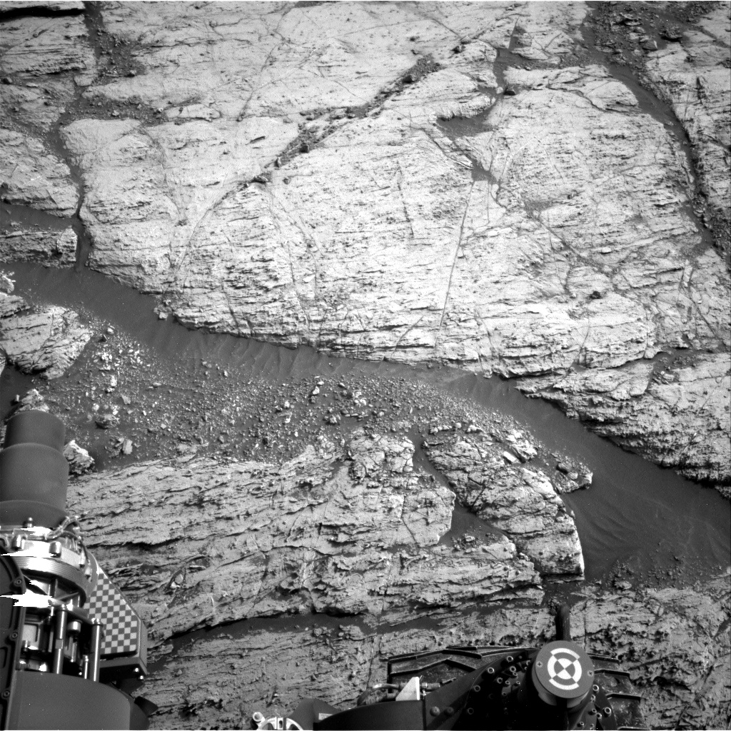 Nasa's Mars rover Curiosity acquired this image using its Right Navigation Camera on Sol 2797, at drive 2388, site number 80