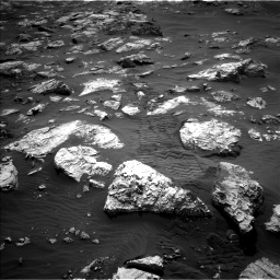 Nasa's Mars rover Curiosity acquired this image using its Left Navigation Camera on Sol 2802, at drive 324, site number 81