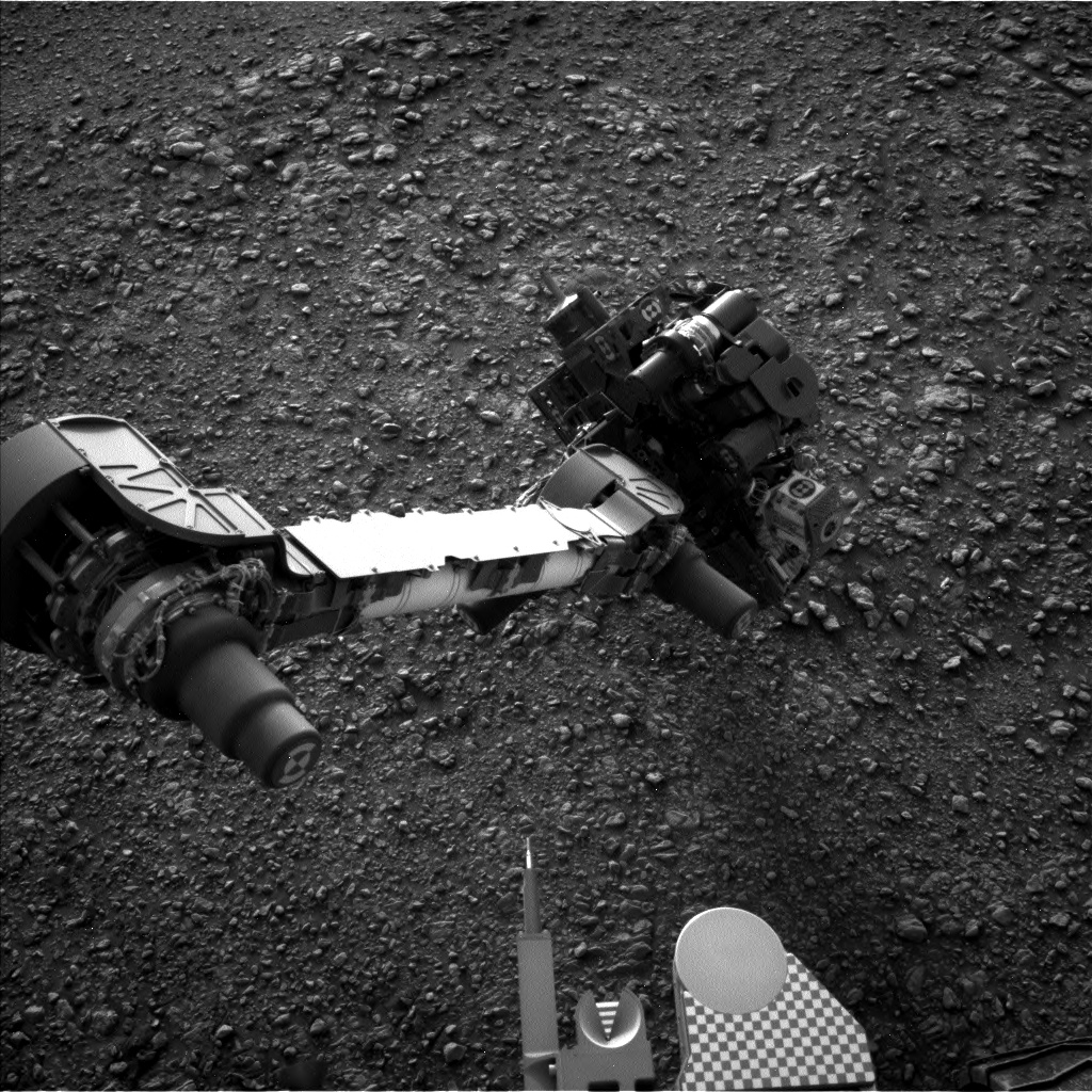 Nasa's Mars rover Curiosity acquired this image using its Left Navigation Camera on Sol 2819, at drive 938, site number 82