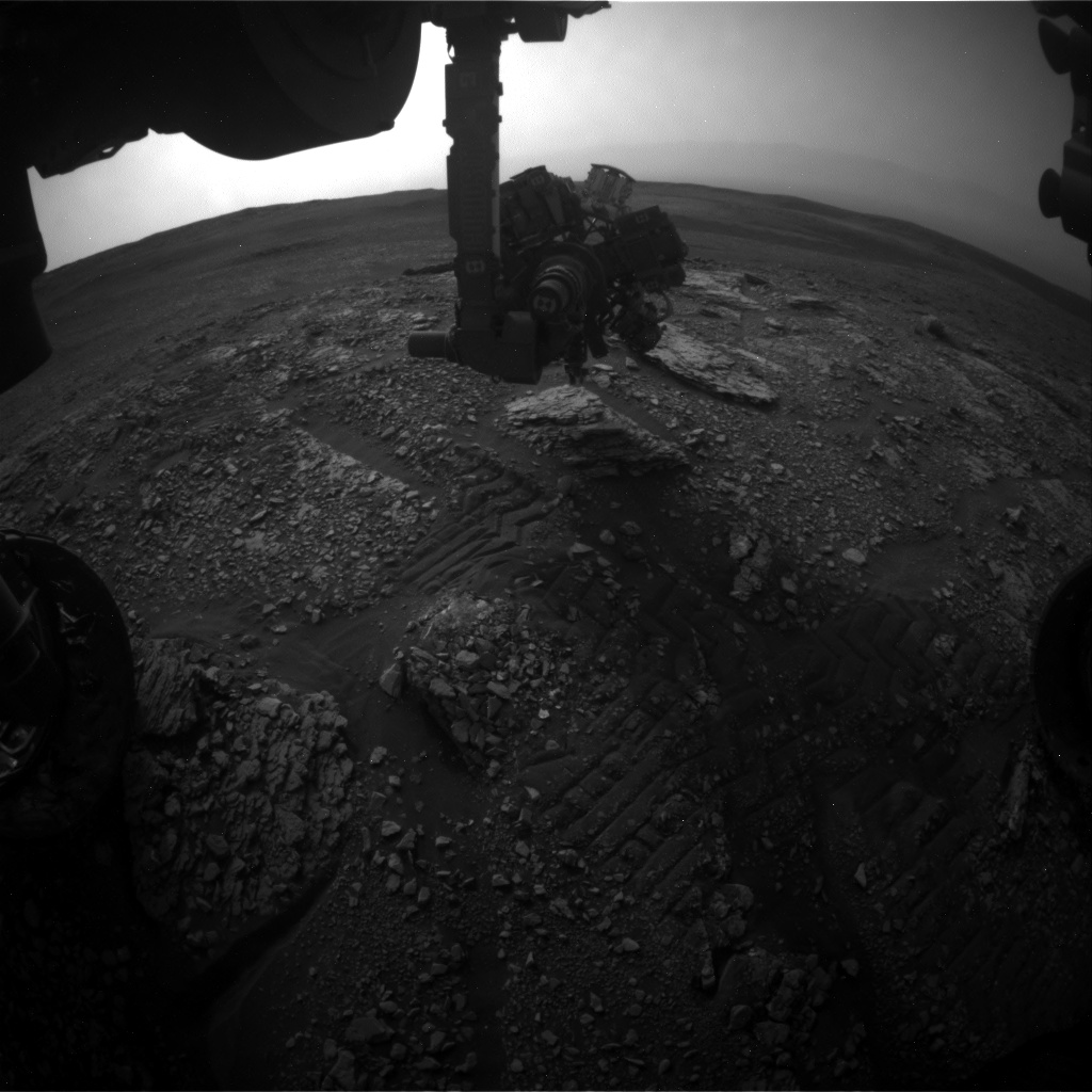 Nasa's Mars rover Curiosity acquired this image using its Front Hazard Avoidance Camera (Front Hazcam) on Sol 2826, at drive 1978, site number 82
