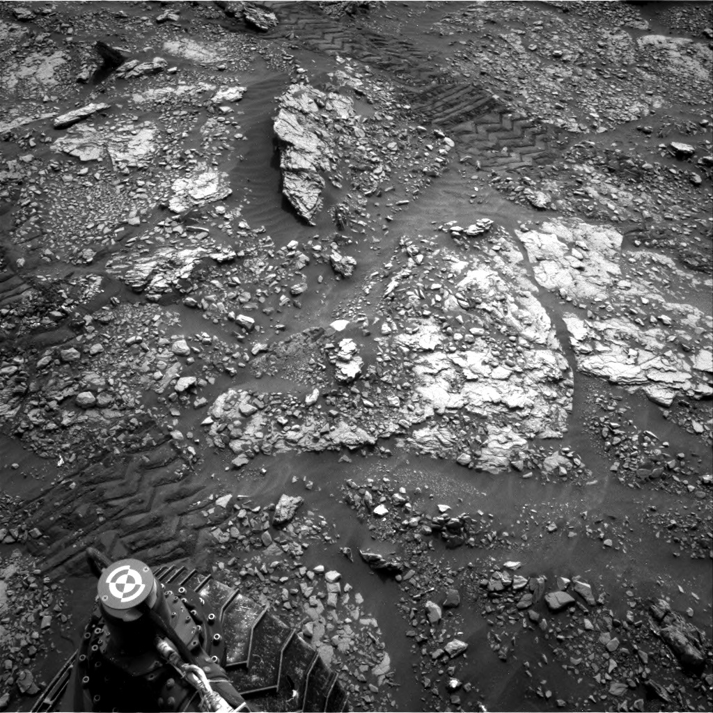 Nasa's Mars rover Curiosity acquired this image using its Right Navigation Camera on Sol 2829, at drive 2176, site number 82