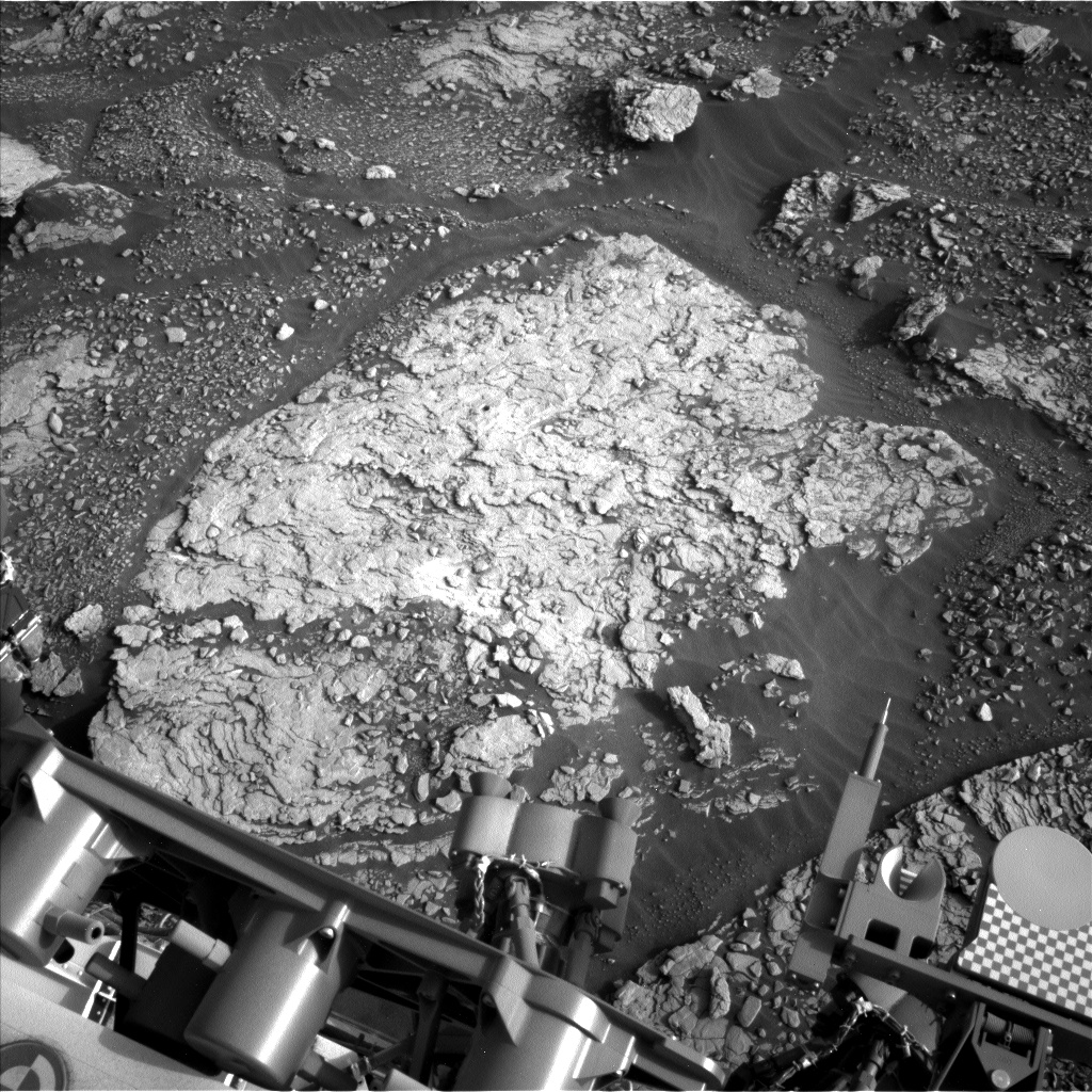 Nasa's Mars rover Curiosity acquired this image using its Left Navigation Camera on Sol 2858, at drive 2176, site number 82