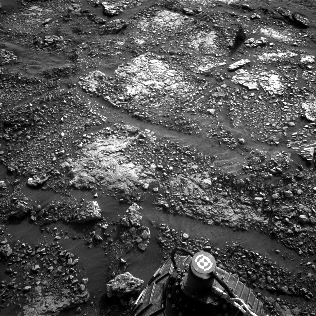Nasa's Mars rover Curiosity acquired this image using its Left Navigation Camera on Sol 2904, at drive 2188, site number 82