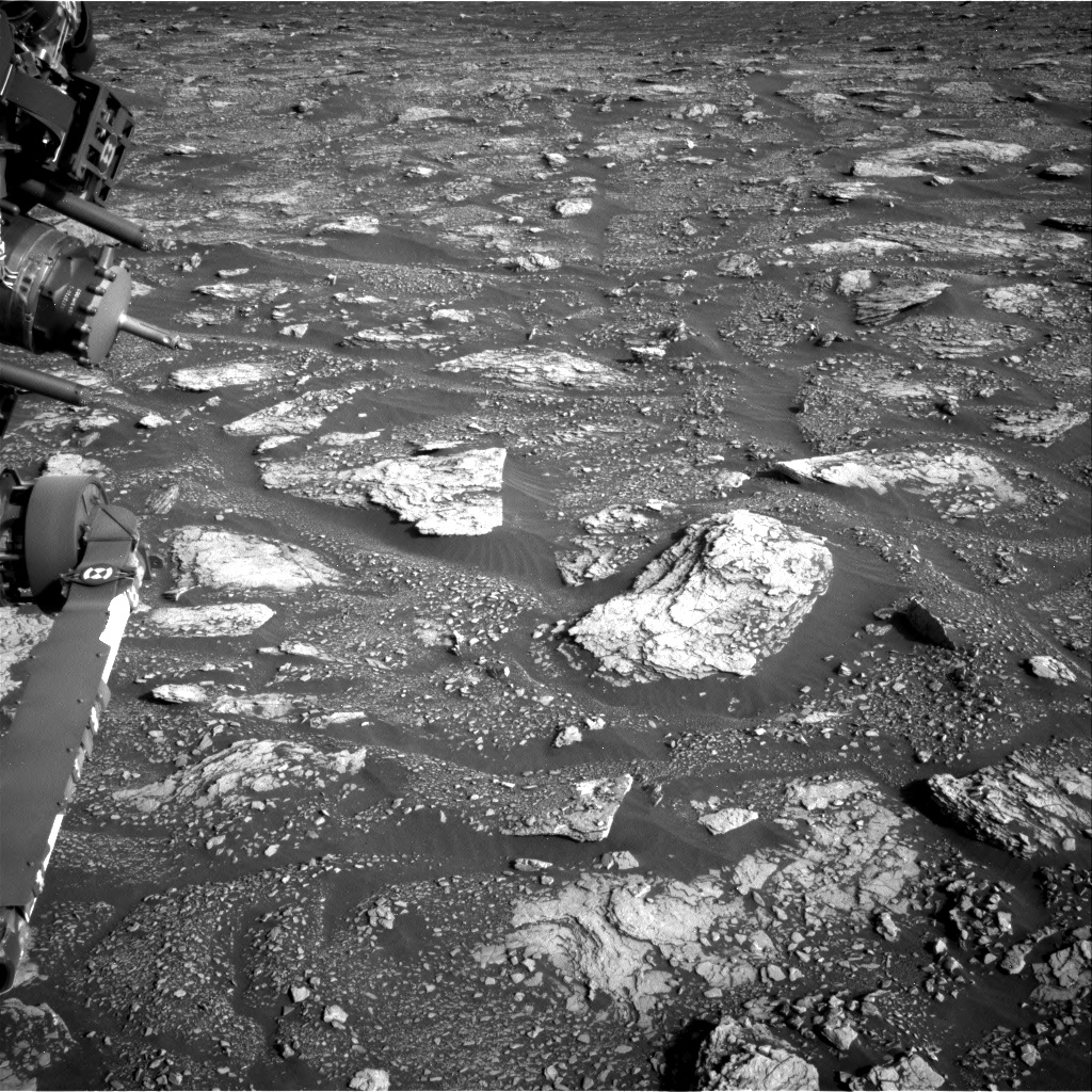 Nasa's Mars rover Curiosity acquired this image using its Right Navigation Camera on Sol 2921, at drive 2188, site number 82