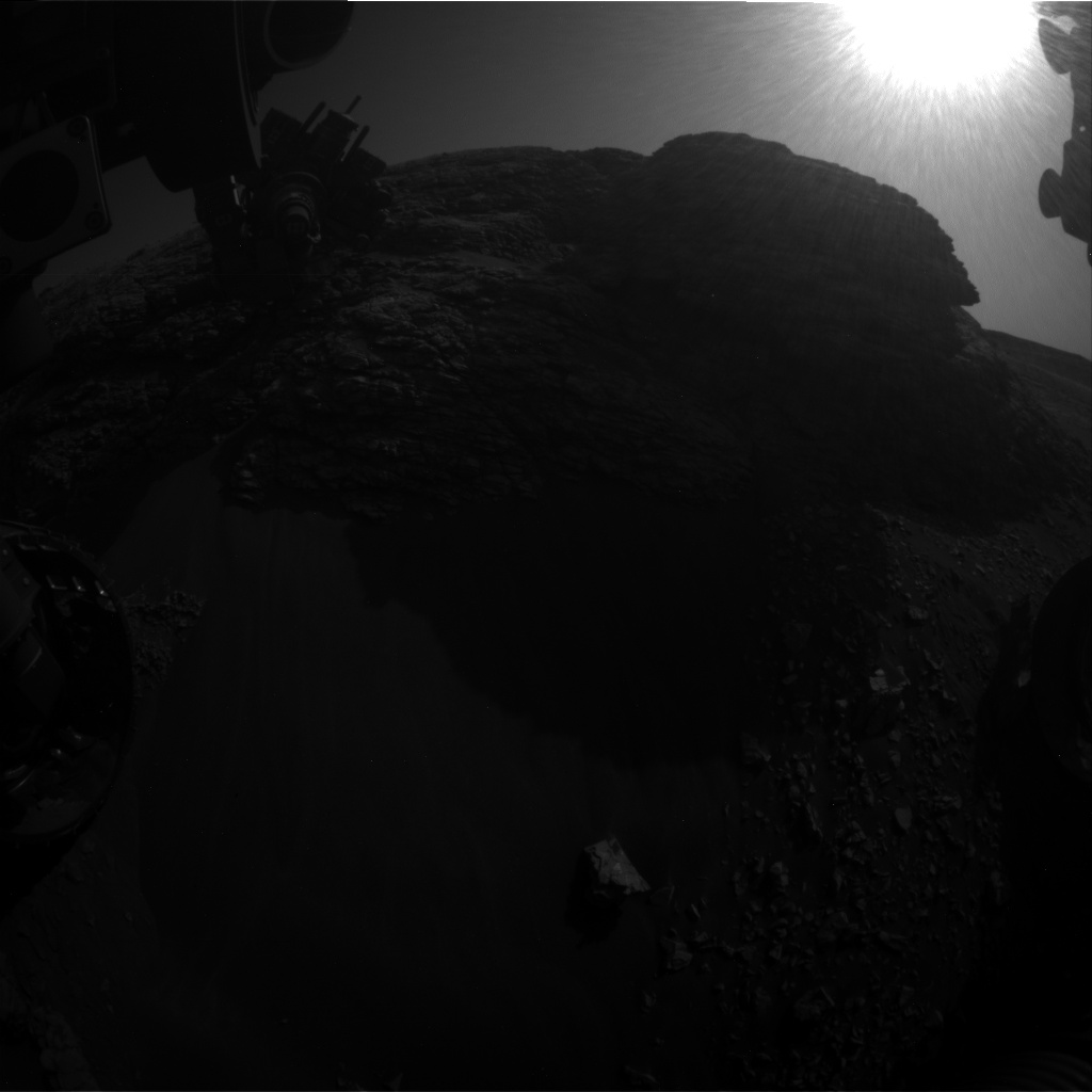 Nasa's Mars rover Curiosity acquired this image using its Front Hazard Avoidance Camera (Front Hazcam) on Sol 2925, at drive 0, site number 83