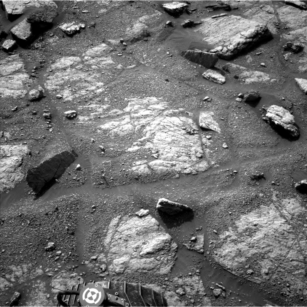 Nasa's Mars rover Curiosity acquired this image using its Left Navigation Camera on Sol 2947, at drive 2382, site number 83