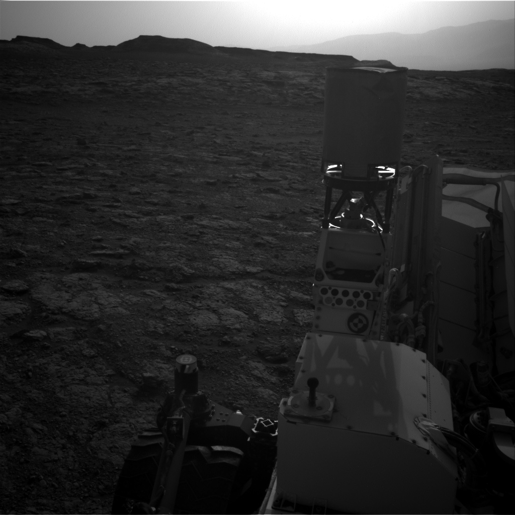 Nasa's Mars rover Curiosity acquired this image using its Right Navigation Camera on Sol 3005, at drive 538, site number 85