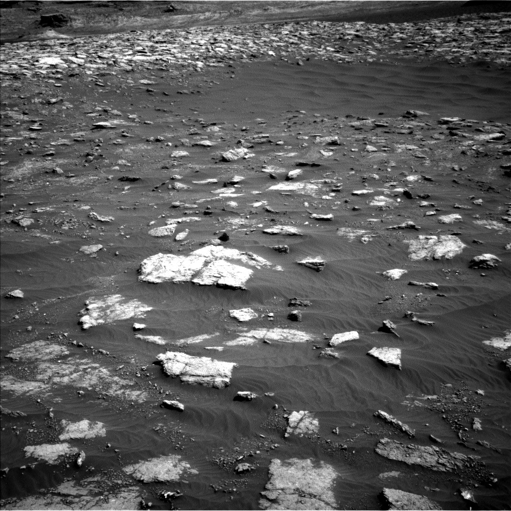 Nasa's Mars rover Curiosity acquired this image using its Left Navigation Camera on Sol 3011, at drive 1486, site number 85