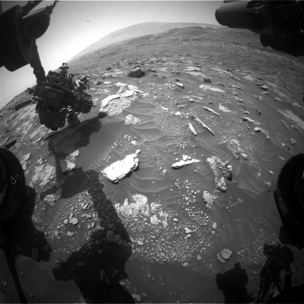 Nasa's Mars rover Curiosity acquired this image using its Front Hazard Avoidance Camera (Front Hazcam) on Sol 3013, at drive 1486, site number 85
