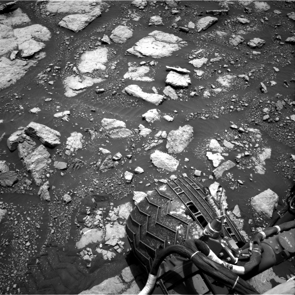 Nasa's Mars rover Curiosity acquired this image using its Right Navigation Camera on Sol 3013, at drive 1808, site number 85