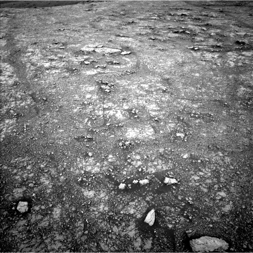 Nasa's Mars rover Curiosity acquired this image using its Left Navigation Camera on Sol 3015, at drive 2132, site number 85