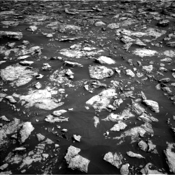 Nasa's Mars rover Curiosity acquired this image using its Left Navigation Camera on Sol 3025, at drive 402, site number 86