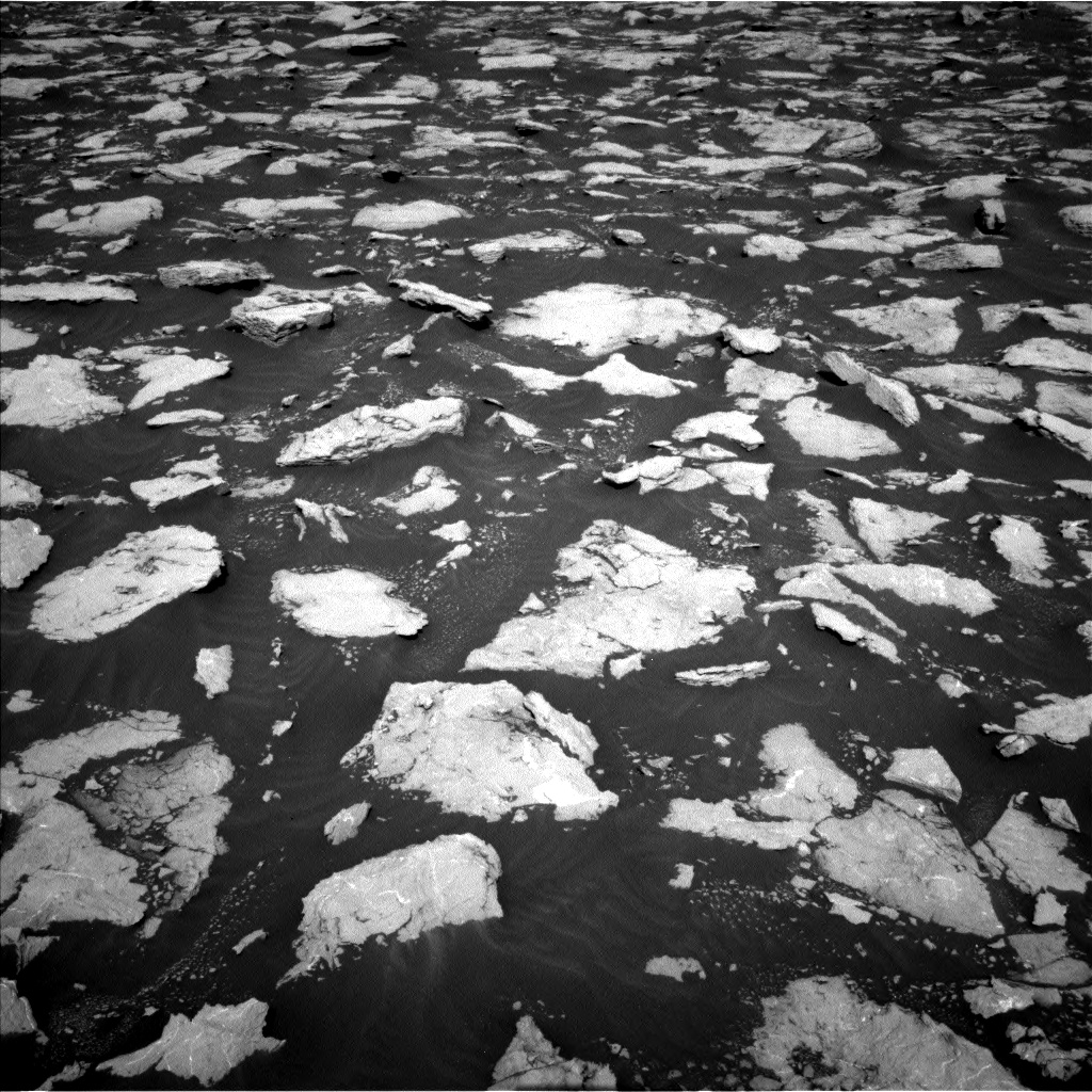 Nasa's Mars rover Curiosity acquired this image using its Left Navigation Camera on Sol 3025, at drive 444, site number 86