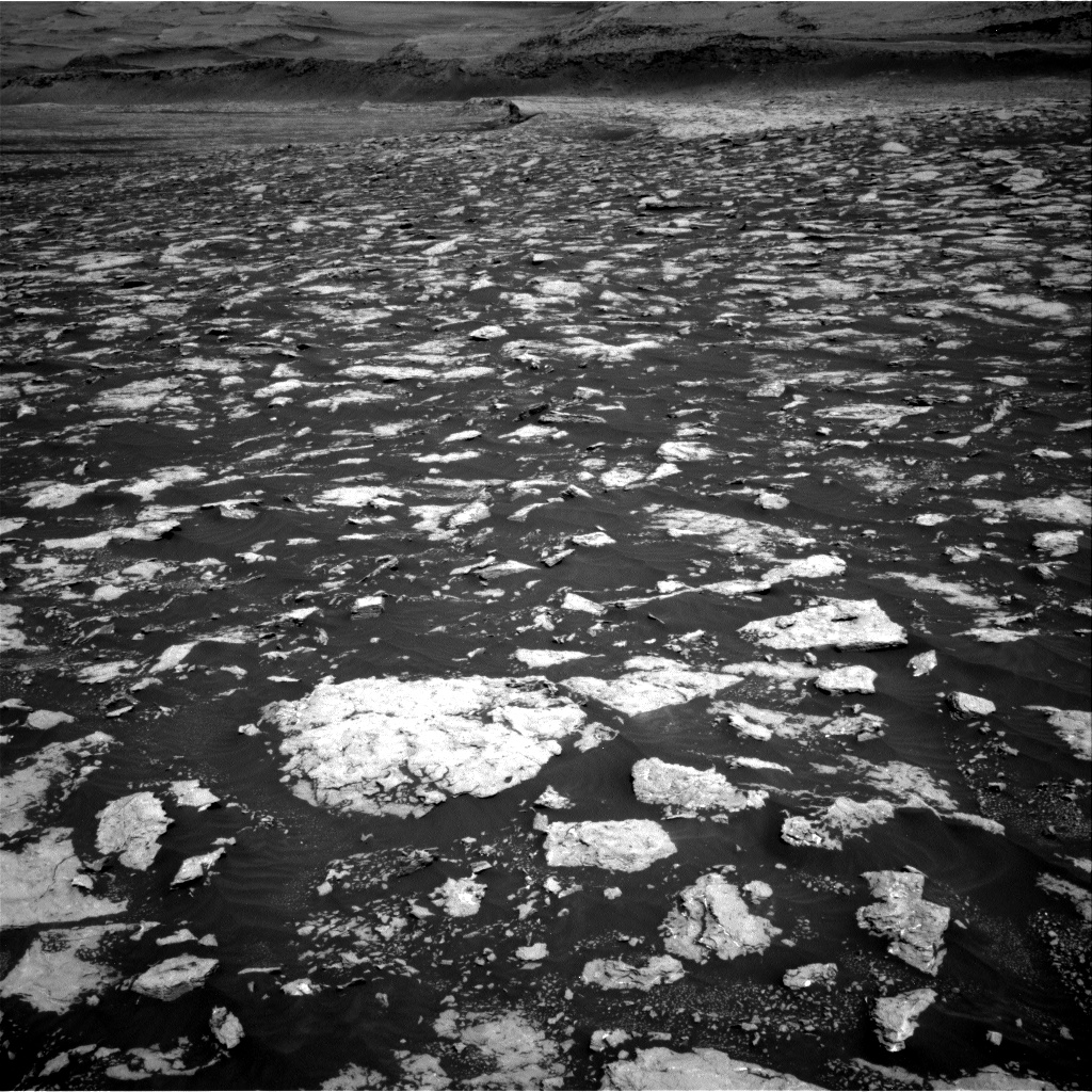Nasa's Mars rover Curiosity acquired this image using its Right Navigation Camera on Sol 3026, at drive 618, site number 86