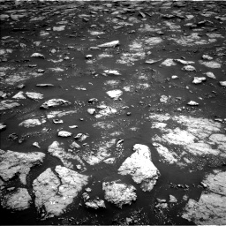 Nasa's Mars rover Curiosity acquired this image using its Left Navigation Camera on Sol 3027, at drive 756, site number 86
