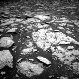 Nasa's Mars rover Curiosity acquired this image using its Left Navigation Camera on Sol 3027, at drive 822, site number 86