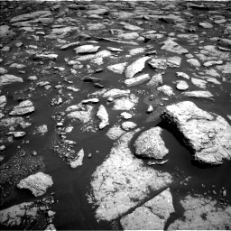 Nasa's Mars rover Curiosity acquired this image using its Left Navigation Camera on Sol 3027, at drive 858, site number 86