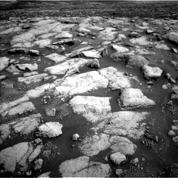 Nasa's Mars rover Curiosity acquired this image using its Left Navigation Camera on Sol 3028, at drive 1182, site number 86