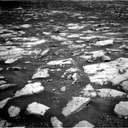 Nasa's Mars rover Curiosity acquired this image using its Left Navigation Camera on Sol 3032, at drive 1284, site number 86