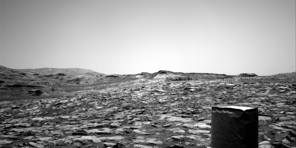 Nasa's Mars rover Curiosity acquired this image using its Right Navigation Camera on Sol 3032, at drive 1218, site number 86