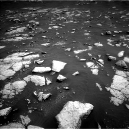 Nasa's Mars rover Curiosity acquired this image using its Left Navigation Camera on Sol 3036, at drive 1630, site number 86
