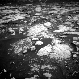 Nasa's Mars rover Curiosity acquired this image using its Left Navigation Camera on Sol 3036, at drive 1738, site number 86