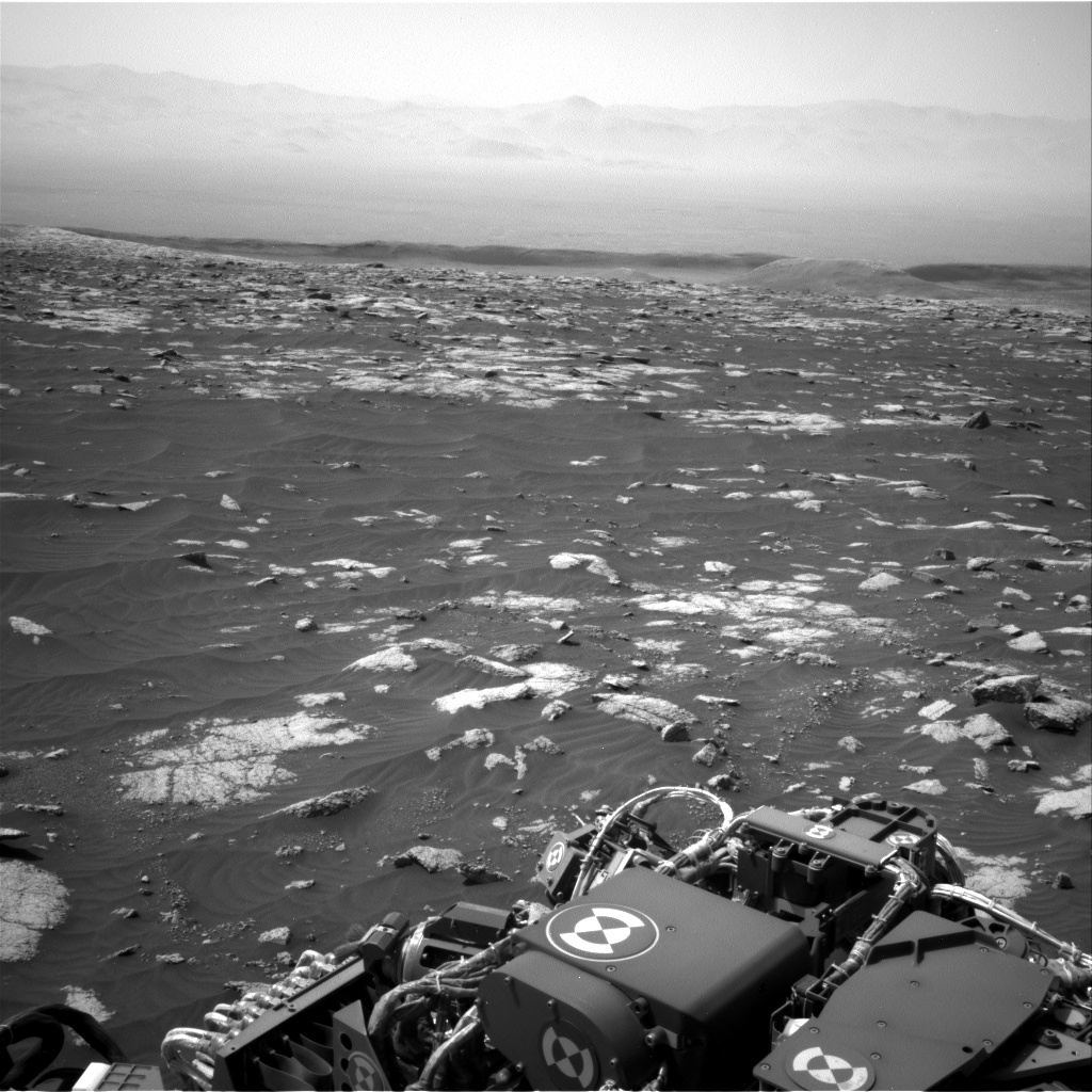 Nasa's Mars rover Curiosity acquired this image using its Right Navigation Camera on Sol 3036, at drive 1840, site number 86