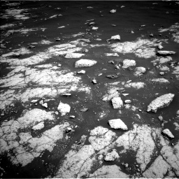 Nasa's Mars rover Curiosity acquired this image using its Left Navigation Camera on Sol 3038, at drive 2002, site number 86