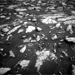Nasa's Mars rover Curiosity acquired this image using its Left Navigation Camera on Sol 3040, at drive 2290, site number 86