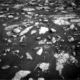 Nasa's Mars rover Curiosity acquired this image using its Right Navigation Camera on Sol 3040, at drive 2302, site number 86