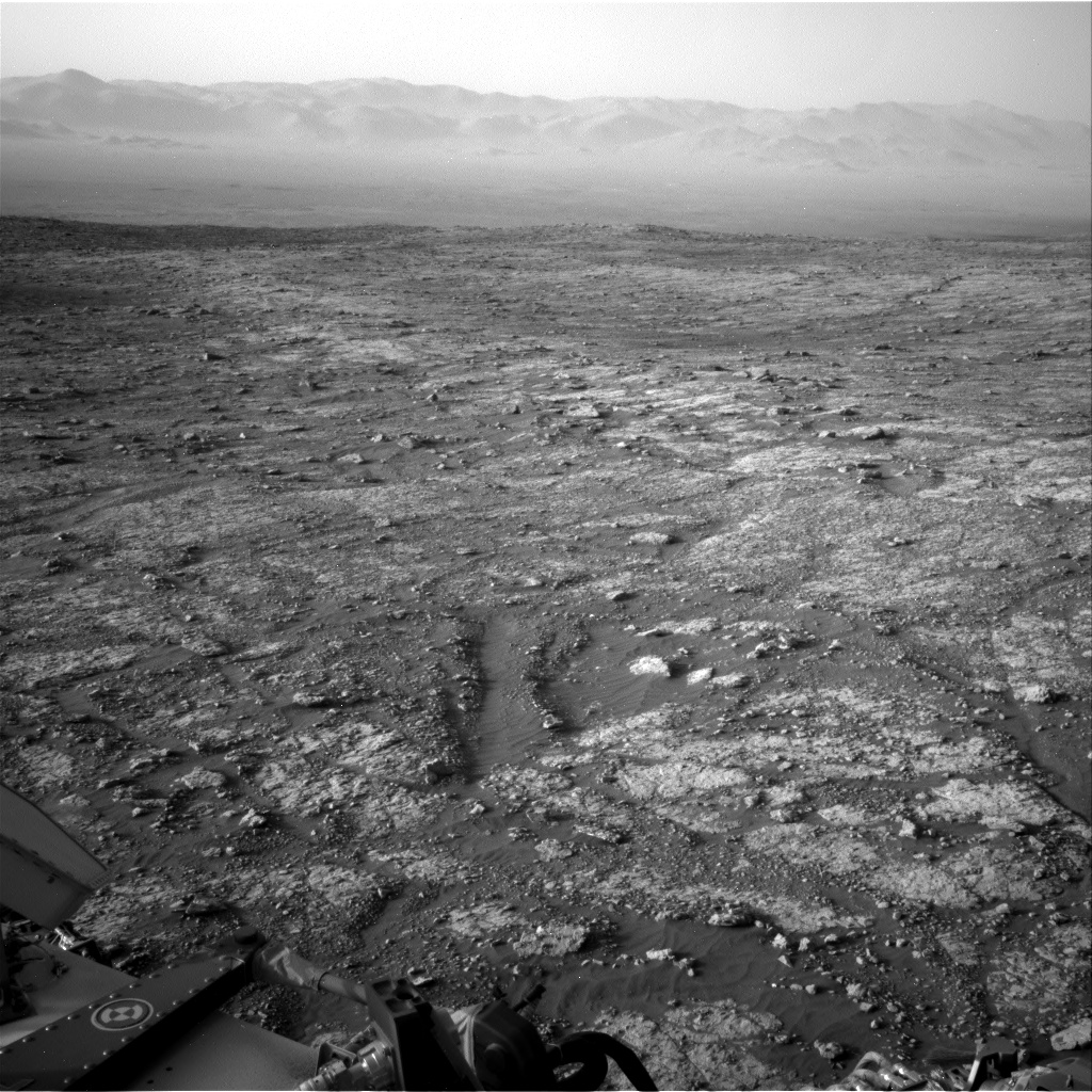 Nasa's Mars rover Curiosity acquired this image using its Right Navigation Camera on Sol 3047, at drive 420, site number 87
