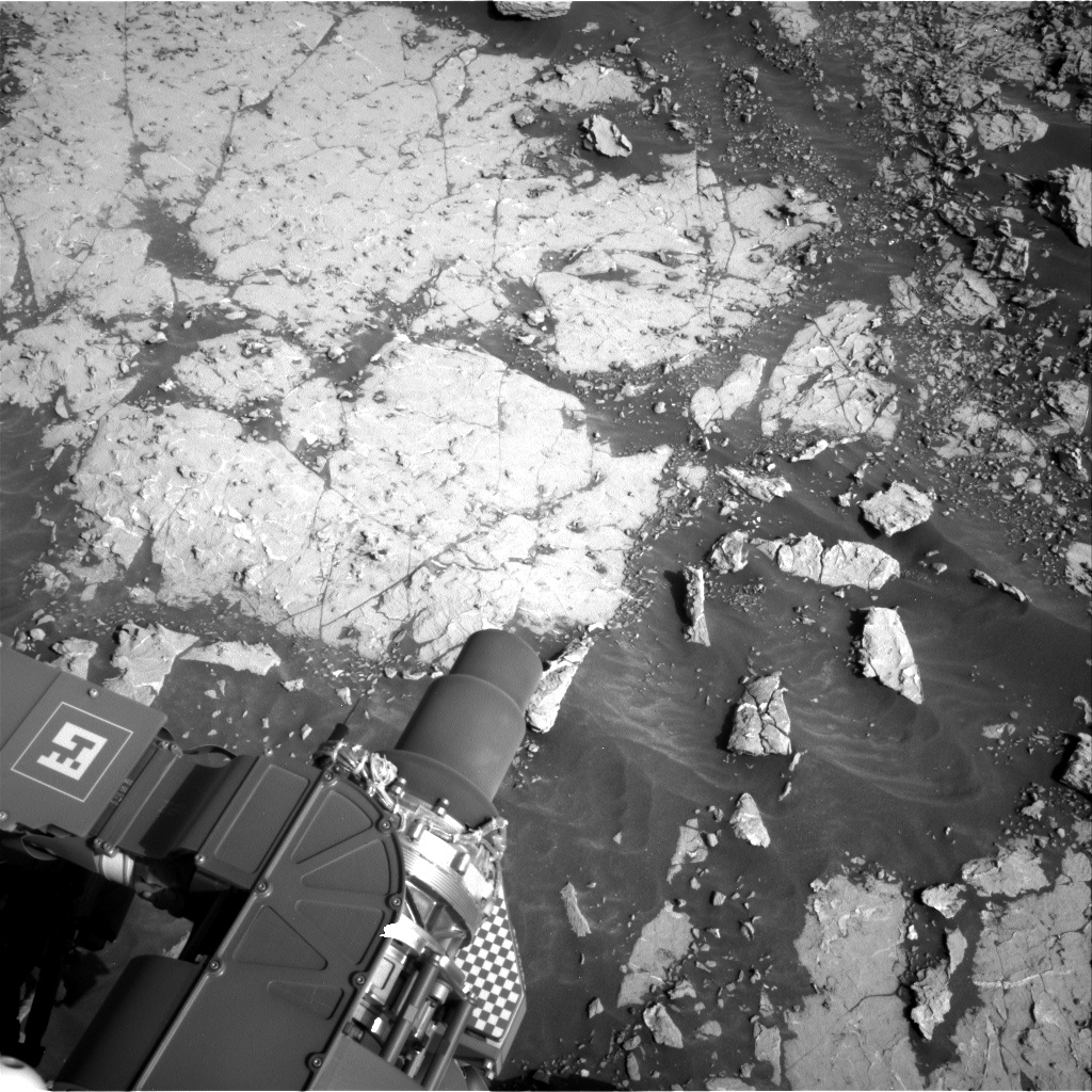 Nasa's Mars rover Curiosity acquired this image using its Right Navigation Camera on Sol 3049, at drive 696, site number 87