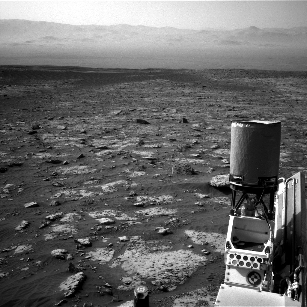 Nasa's Mars rover Curiosity acquired this image using its Right Navigation Camera on Sol 3049, at drive 696, site number 87