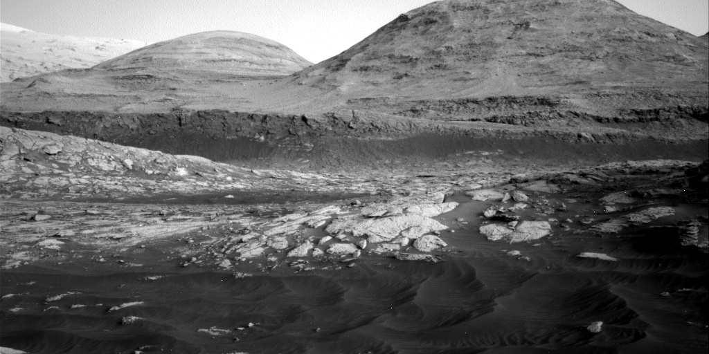 Nasa's Mars rover Curiosity acquired this image using its Right Navigation Camera on Sol 3050, at drive 696, site number 87