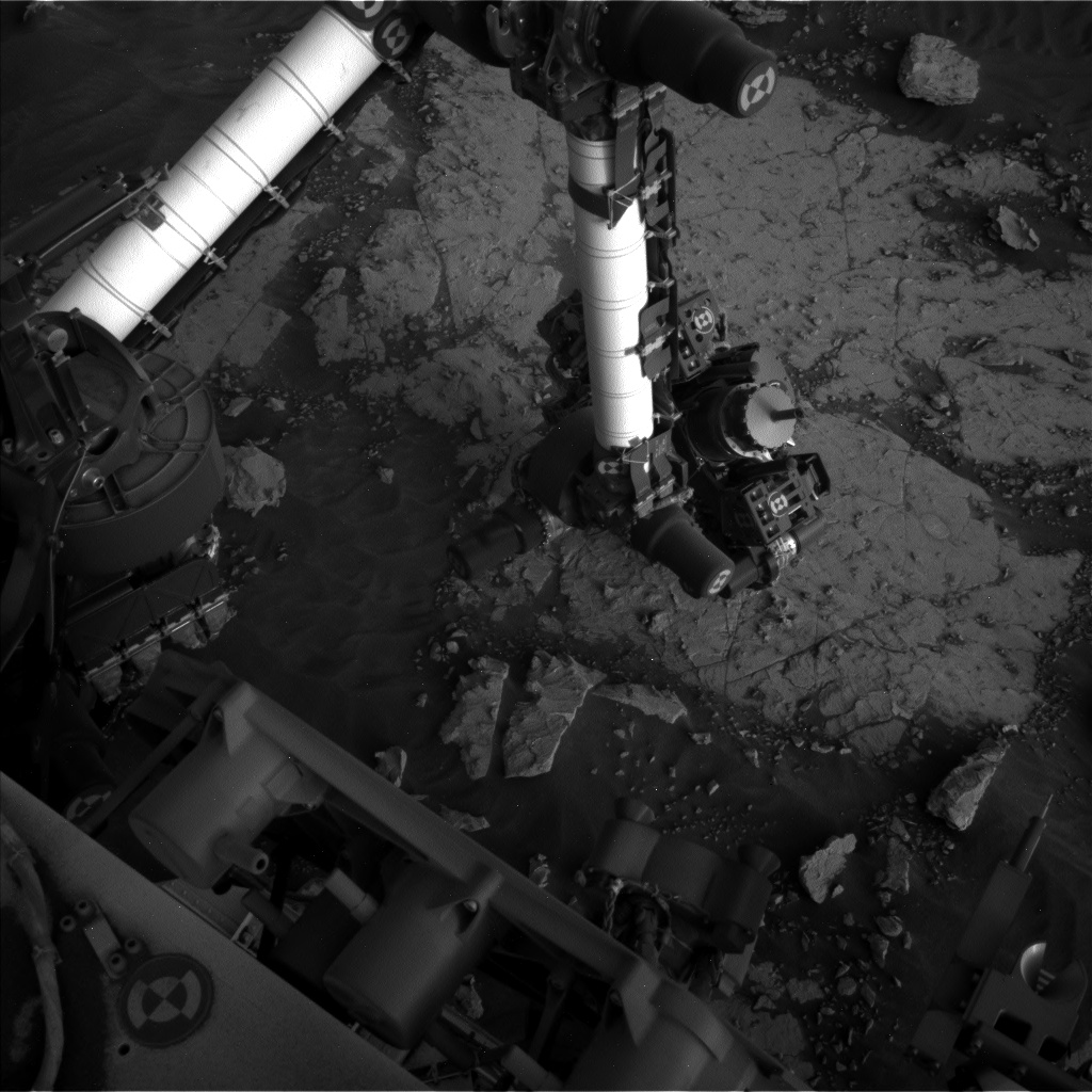 Nasa's Mars rover Curiosity acquired this image using its Left Navigation Camera on Sol 3051, at drive 696, site number 87