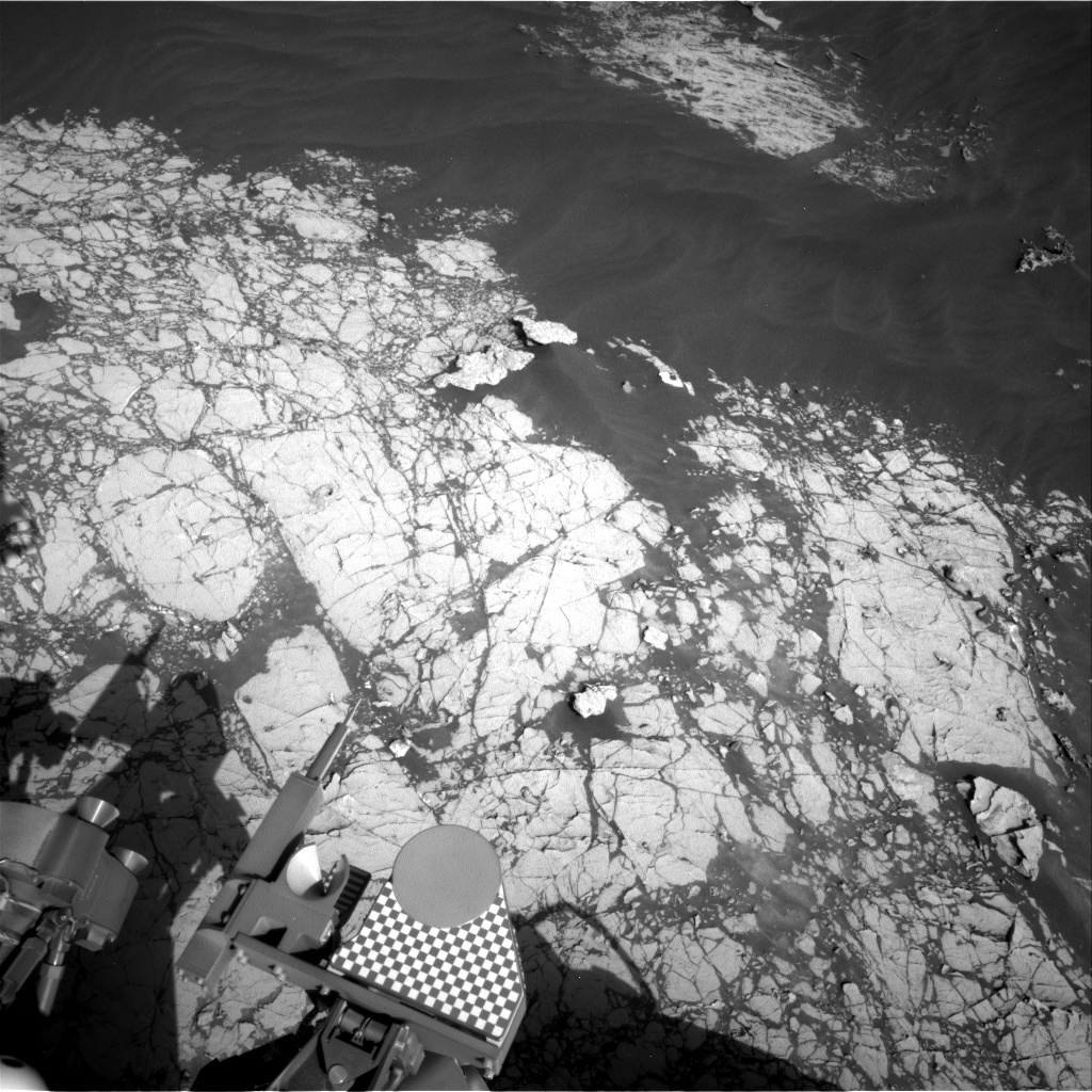 Nasa's Mars rover Curiosity acquired this image using its Right Navigation Camera on Sol 3056, at drive 792, site number 87