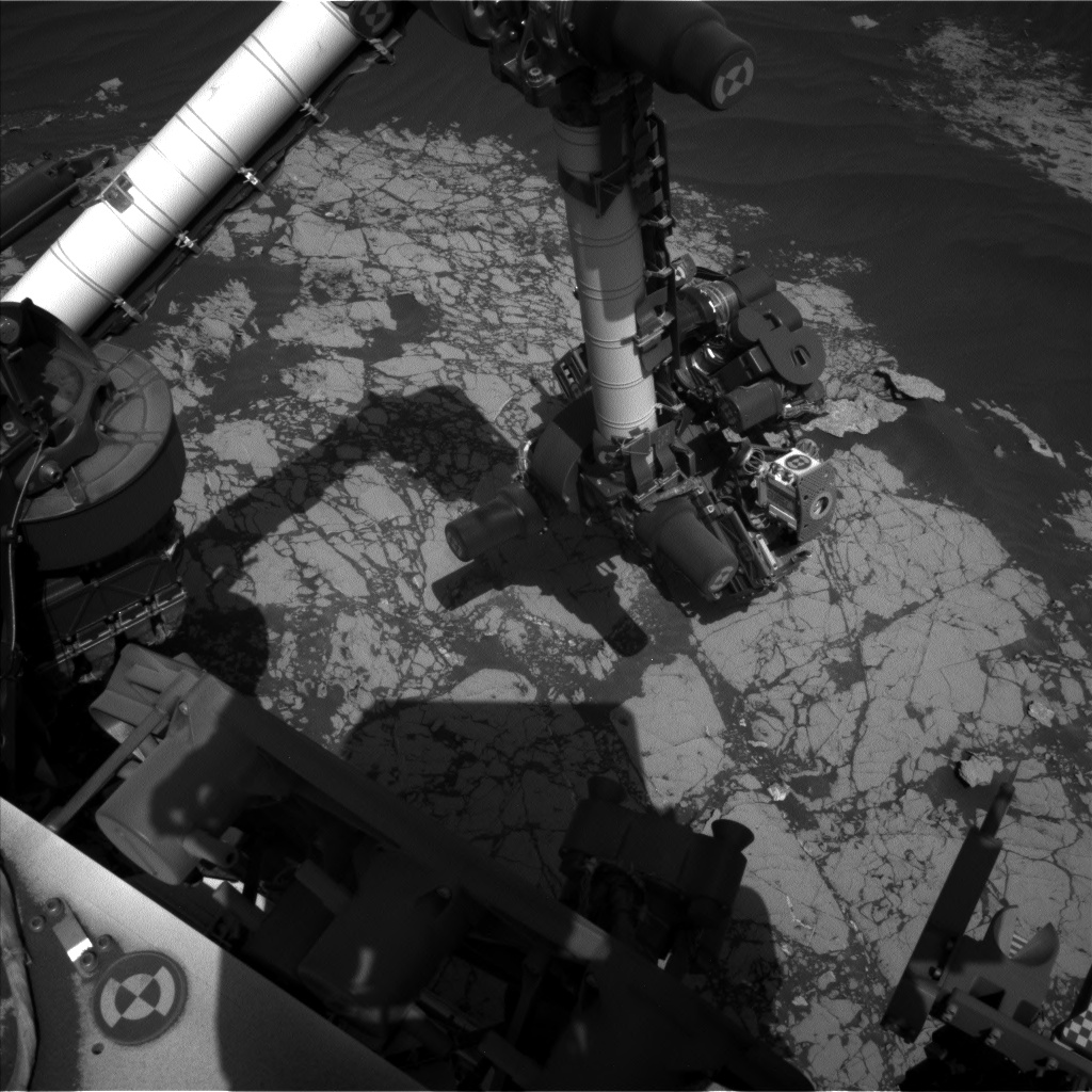 Nasa's Mars rover Curiosity acquired this image using its Left Navigation Camera on Sol 3071, at drive 792, site number 87