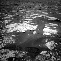 Nasa's Mars rover Curiosity acquired this image using its Left Navigation Camera on Sol 3072, at drive 816, site number 87