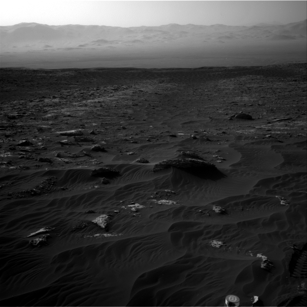 Nasa's Mars rover Curiosity acquired this image using its Right Navigation Camera on Sol 3076, at drive 1444, site number 87