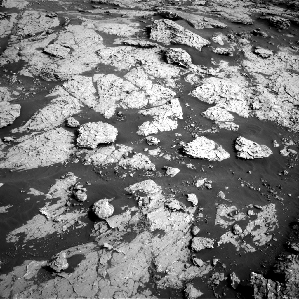 Nasa's Mars rover Curiosity acquired this image using its Right Navigation Camera on Sol 3079, at drive 1624, site number 87